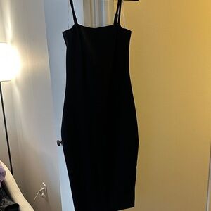 Lulu's Classic Black Midi Dress